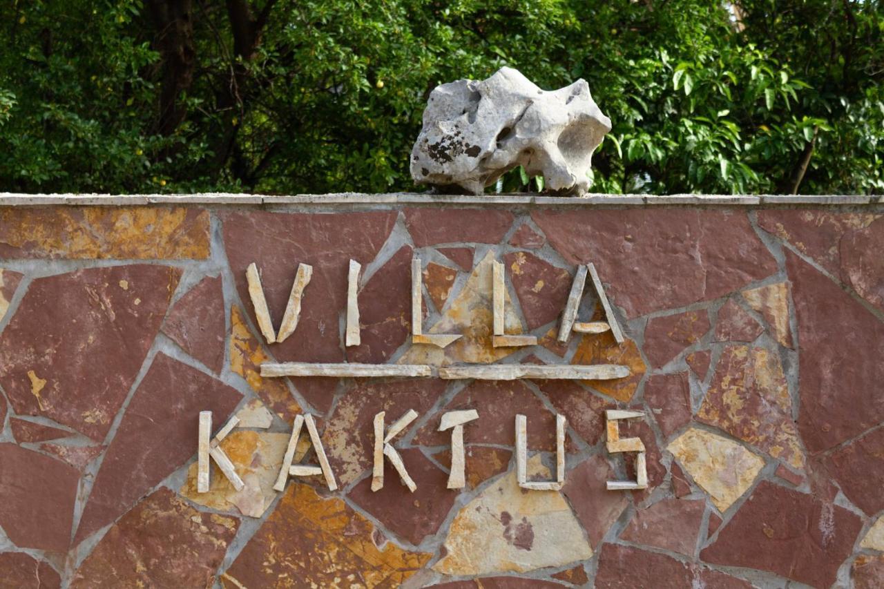 Apartments Kaktus Orebic Exterior photo